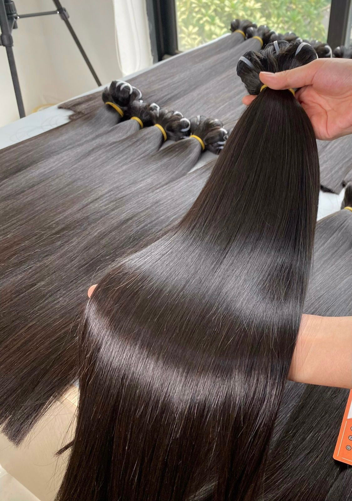 Raw Vietnamese closure