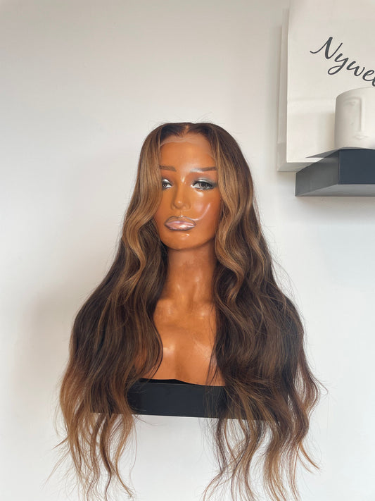 Highlight lace wig