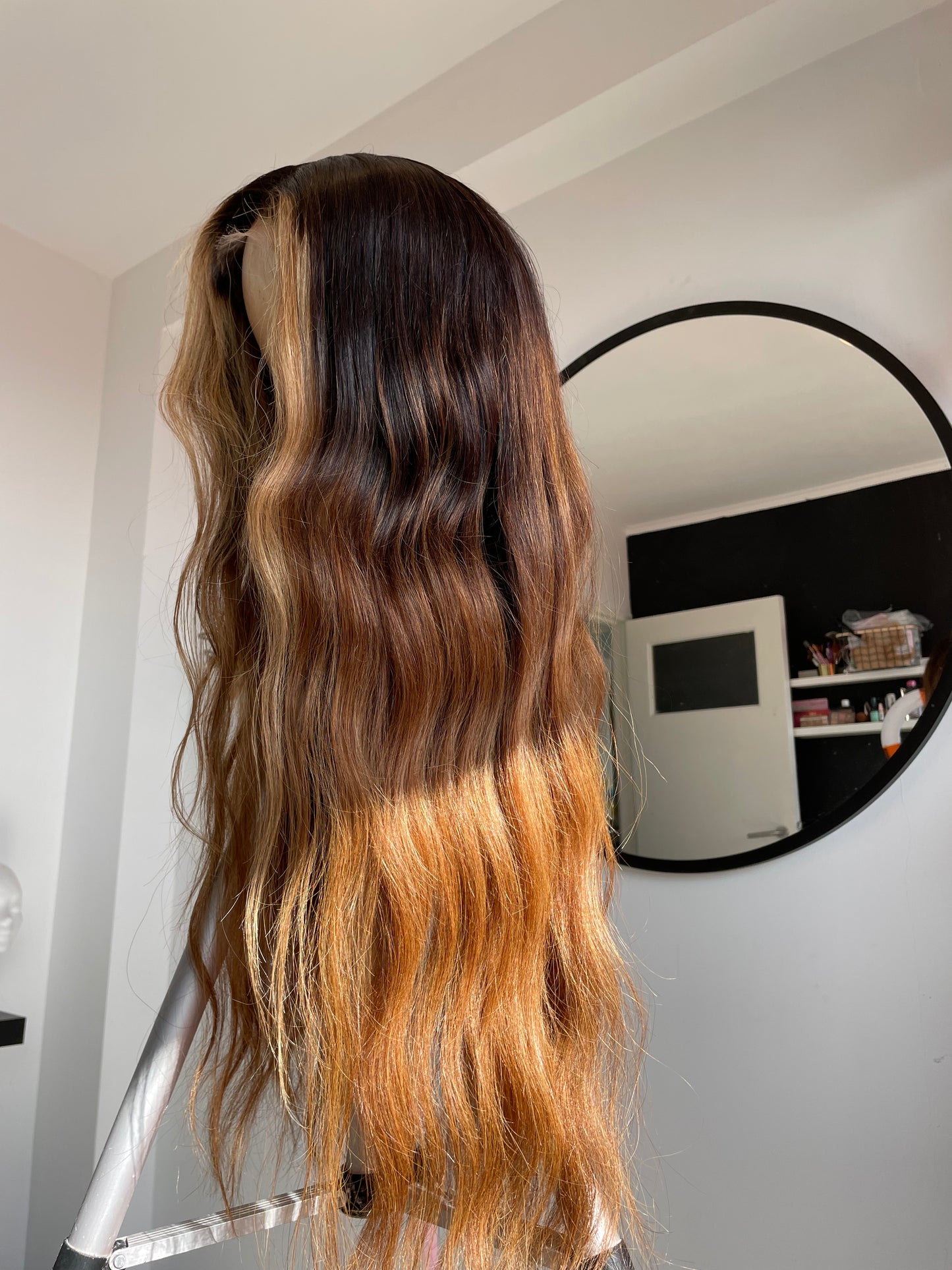 Honeypop closure wig