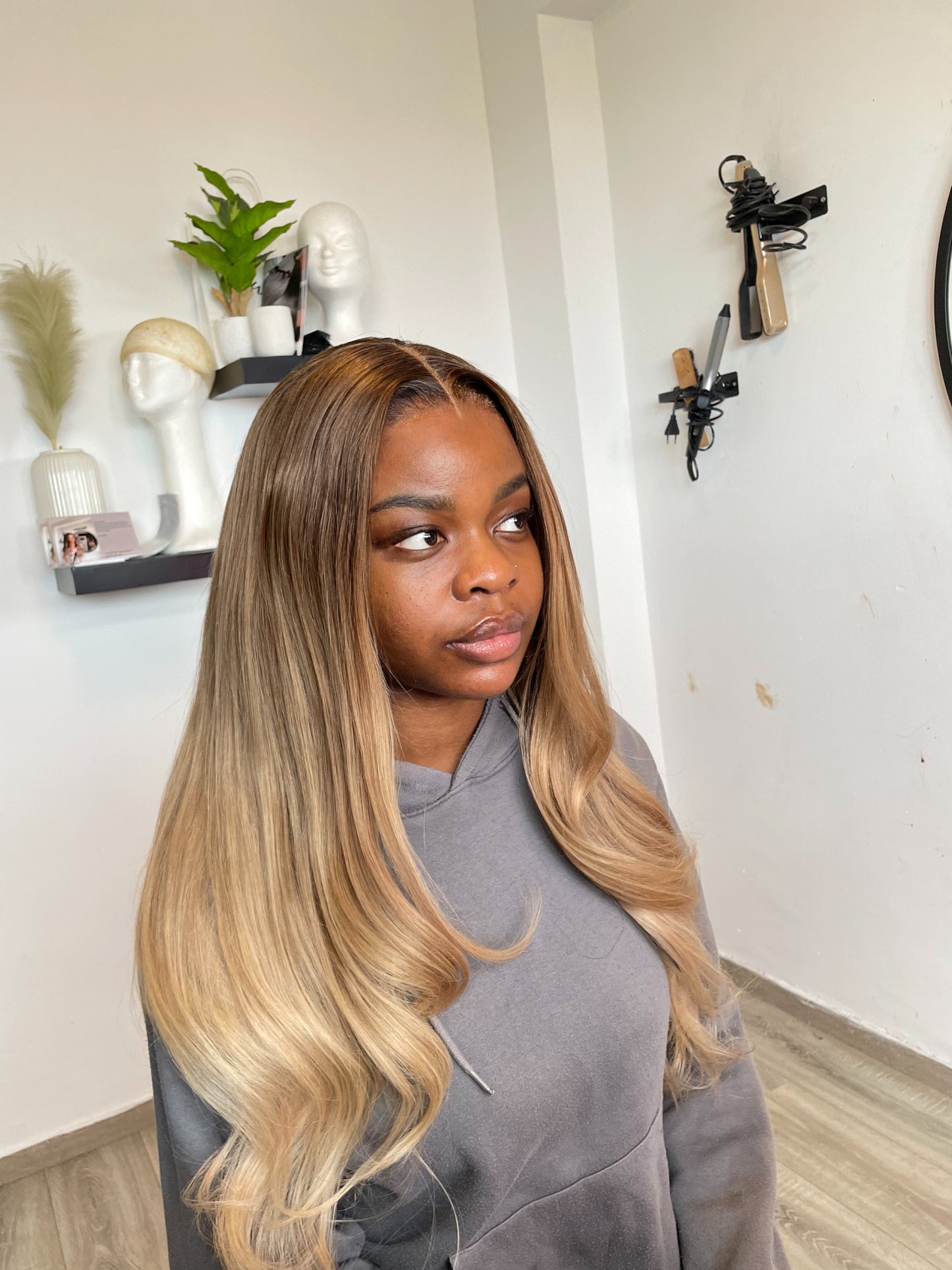 Blondie closure wig