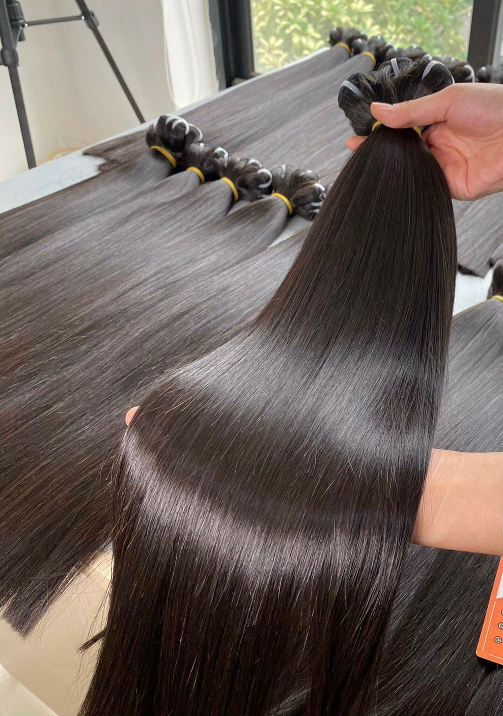 Raw Vietnamese closure